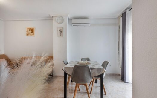 Appartement à Nueva Torrevieja, Torrevieja | EE6568