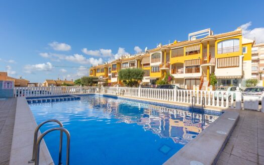 Appartement à Torreblanca, Torrevieja | EE6643
