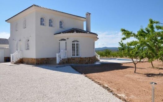 Villa en Pinoso | Campo | 6325