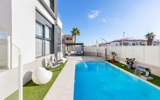 Villa en Orihuela Costa |  | 7024