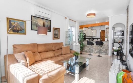 Villa en Torrevieja | Los altos | 7225