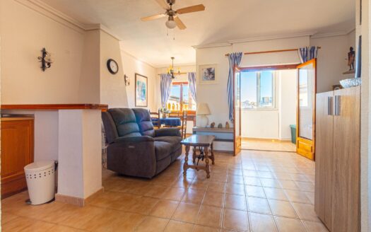 Apartamento en Punta Prima, Torrevieja | EE7901