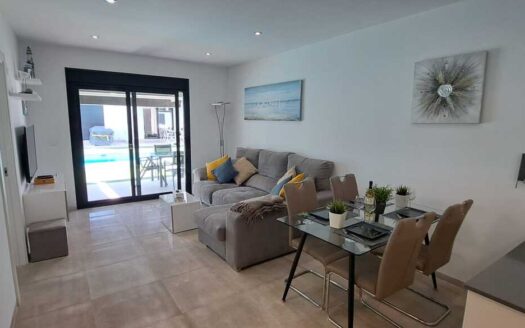 Apartment in San Pedro del Pinatar | EE8086