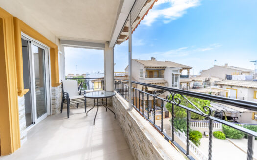 Apartamento en Torrevieja | Punta prima | 8210