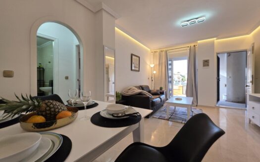 Apartment in Orihuela Costa | EE9357