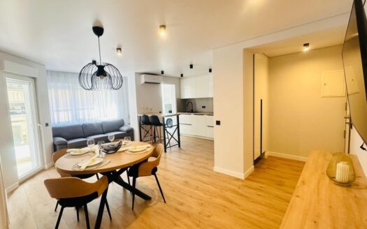 Apartamento en Torrevieja | Playa Del Cura | 8566