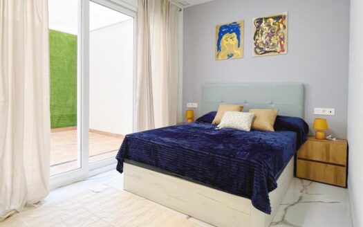 Apartamento en Torrevieja | Playa Del Cura | 8879