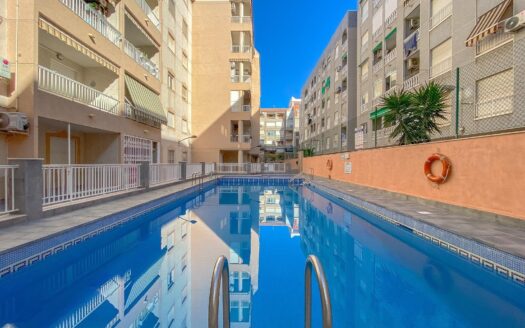 Penthouse in El Acequión – Los Náufragos, Torrevieja | EE8599