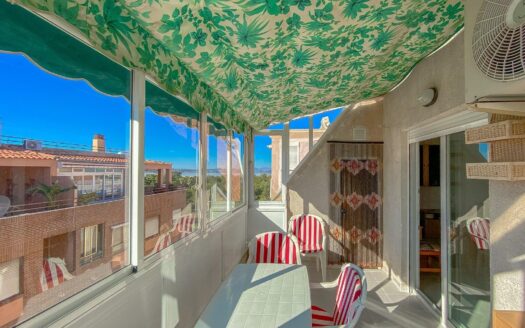 Penthouse in El Acequión – Los Náufragos, Torrevieja | EE8599