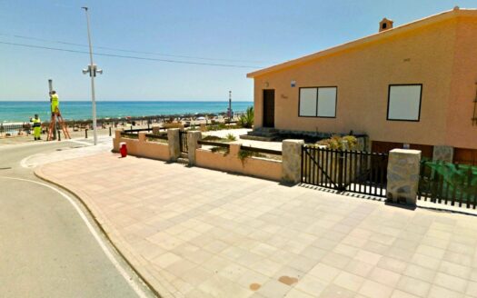 Casa de Pueblo en Torrevieja | La Mata | 9074