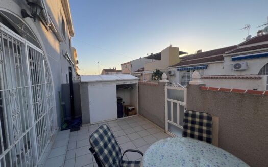 Townhouse in Torrevieja | EE8893