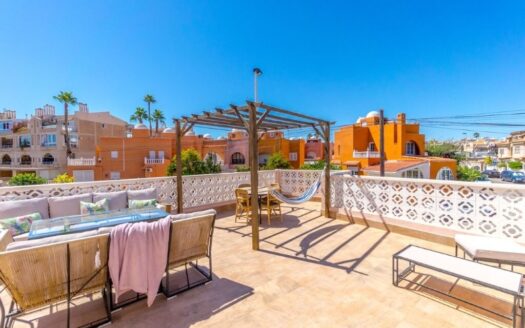 Casa de Pueblo en Torrevieja | Los Frutales/ La Rosaleda | 9089