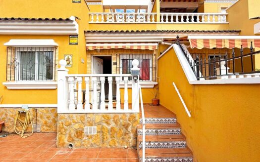 Casa de Pueblo en Torrevieja | | 8539