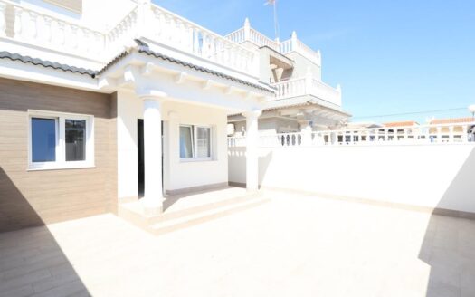 Casa de Pueblo en Torrevieja |  | 8813