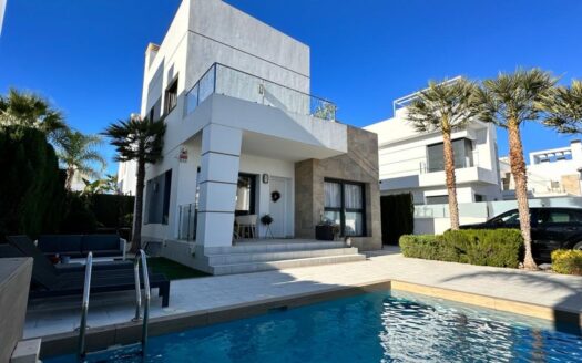 Villa en Ciudad Quesada |  | 8942