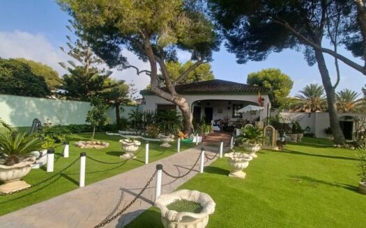 Villa en Orihuela Costa |  | 8928