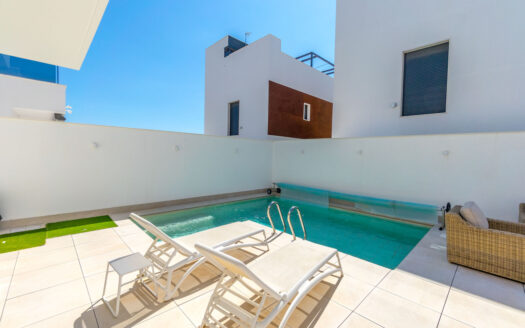 Villa in Torre de la Horadada | EE8530