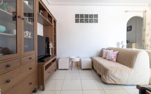 Apartamento en Punta Prima, Torrevieja | EE10041