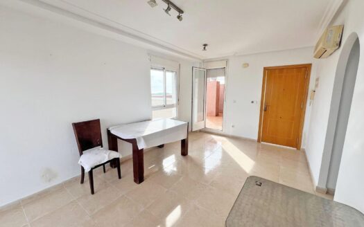 Toppleilighet i Guardamar del Segura | EE10213