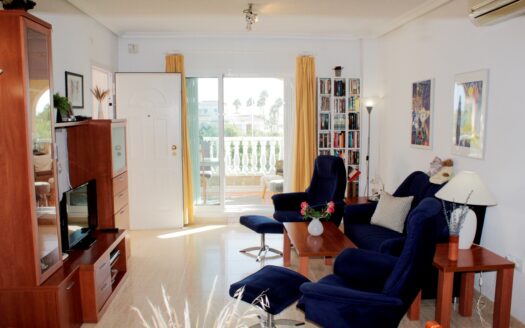 Penthouse in Guardamar Del Segura | EE9483