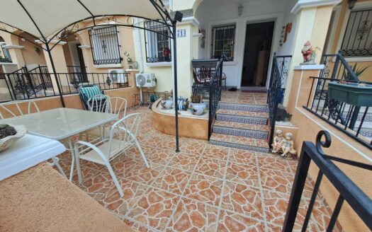 Townhouse in Orihuela Costa | EE9755