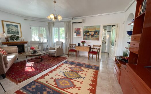 Villa en Ciudad Quesada | EE10137