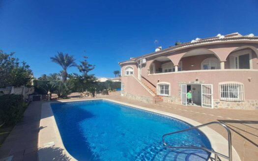 Villa en Ciudad Quesada |  | 9753