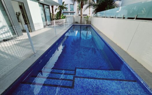 Villa en Ciudad Quesada | EE9926