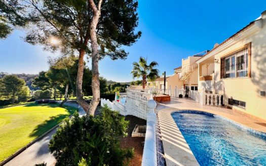 Villa en Orihuela Costa |  | 10236