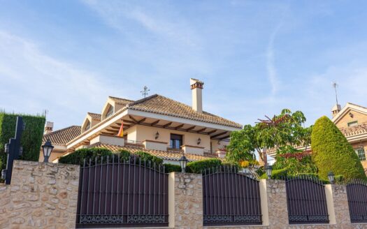 Villa à La Veleta, Torrevieja | EE9504