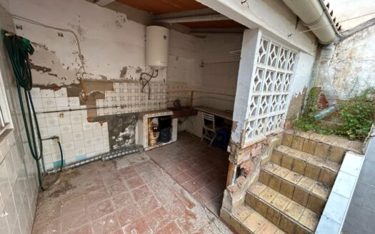 Villa in Torrevieja | EE8804