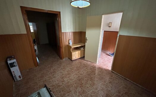 Villa in Torrevieja | EE8804