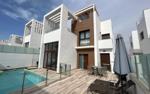 Villa en Torrevieja |  | 9712