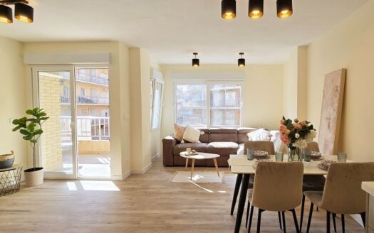 Apartamento en Torrevieja | Centro | 10260