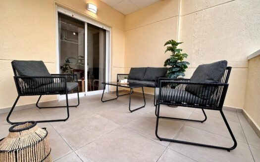 Apartment in Playa Del Cura, Torrevieja | EE10327