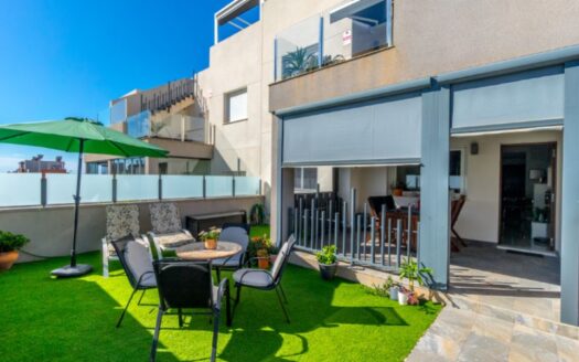 Apartamento en Torrevieja |  | 10517