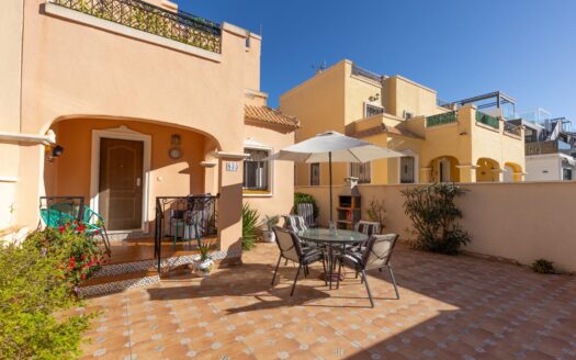 Casa de Pueblo en Orihuela Costa | Pau 8 | 10558