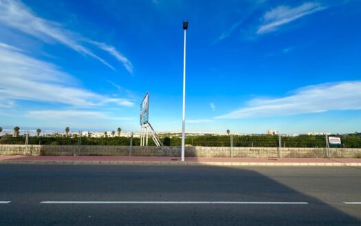 Townhouse in La Siesta, Torrevieja | EE10343