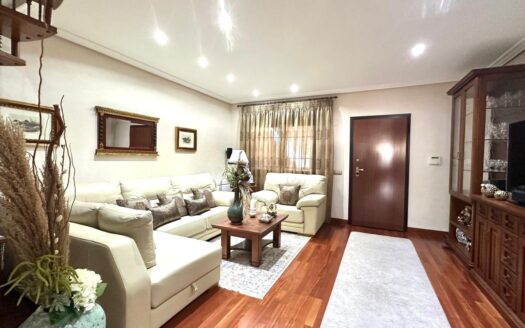 Casa de Pueblo en Torrevieja | La Siesta | 10343