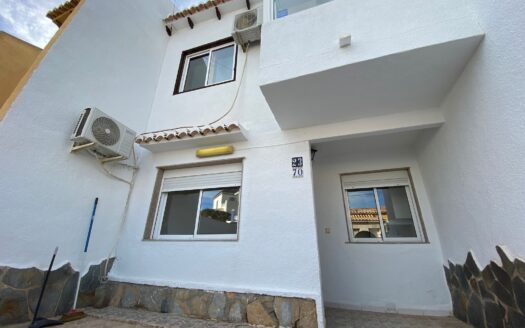 Townhouse in Torrevieja | EE10615
