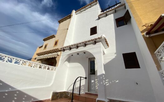 Townhouse in Torrevieja | EE10620
