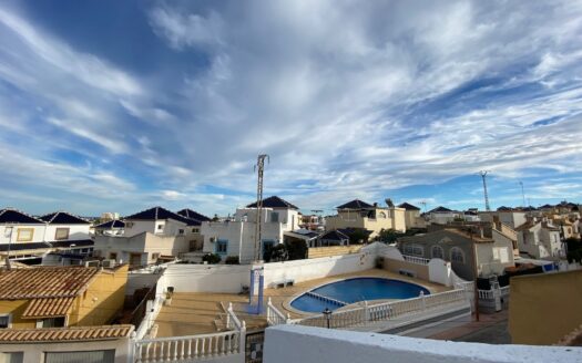 Townhouse in Torrevieja | EE10620