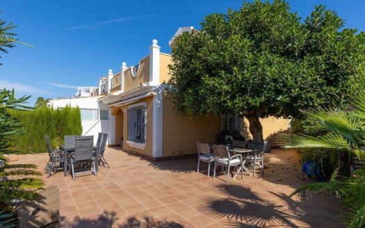 Villa en Orihuela Costa | Lomas De Cabo Roig | 10487