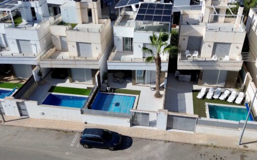Villa en Orihuela Costa |  | 10537