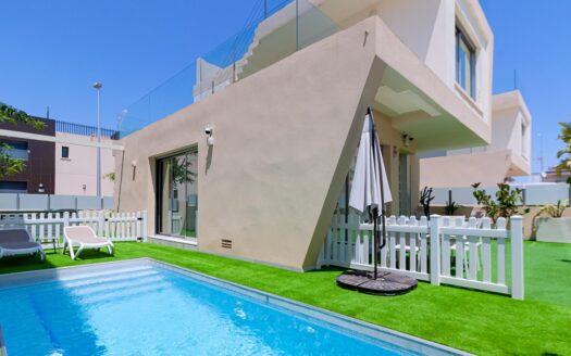 Villa en Pilar de la Horadada |  | 10338