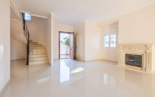 Villa in Cabo Roig, Orihuela Costa – EE7127