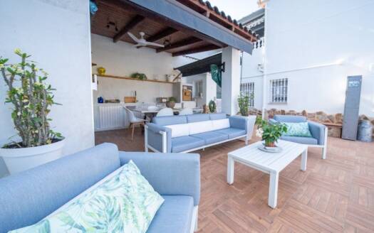 Villa in Los Balcones, Torrevieja – EE7692