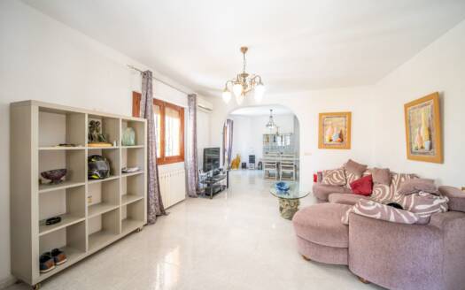Villa en Las Filipinas, Orihuela Costa – EE7812