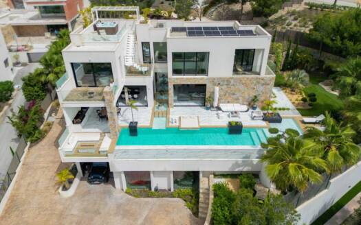 Villa i Las Colinas Golf, Orihuela Costa – EE7920