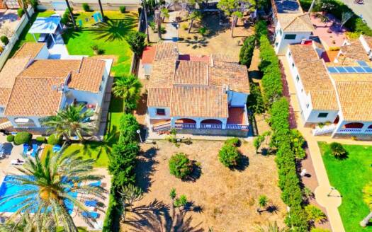 Villa in Playa Flamenca, Orihuela Costa – EE7936